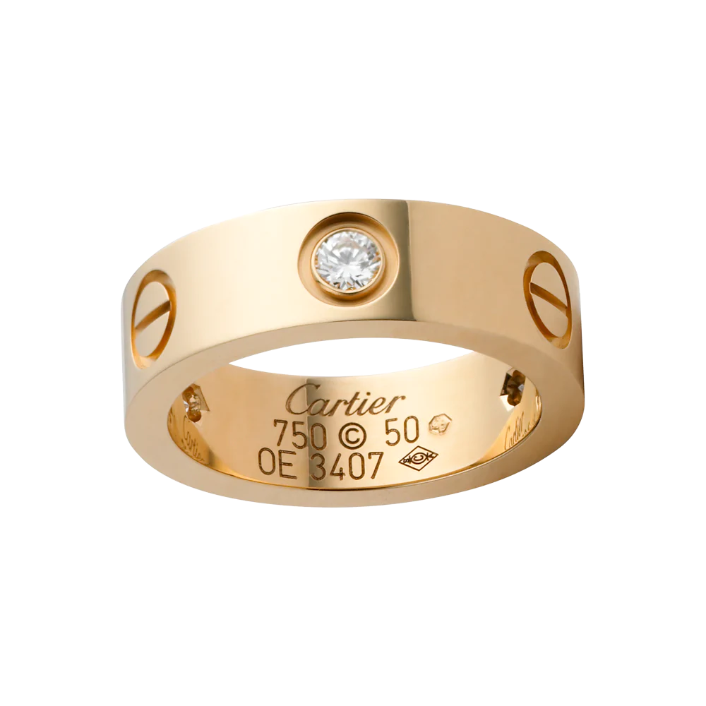 Branded gold jewelry from international houses