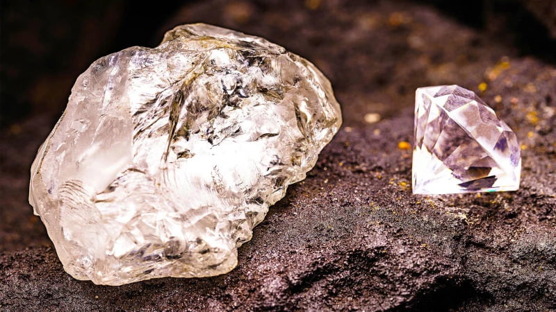 τα διαμάντια σχηματίζονται στα έγκατα της γης